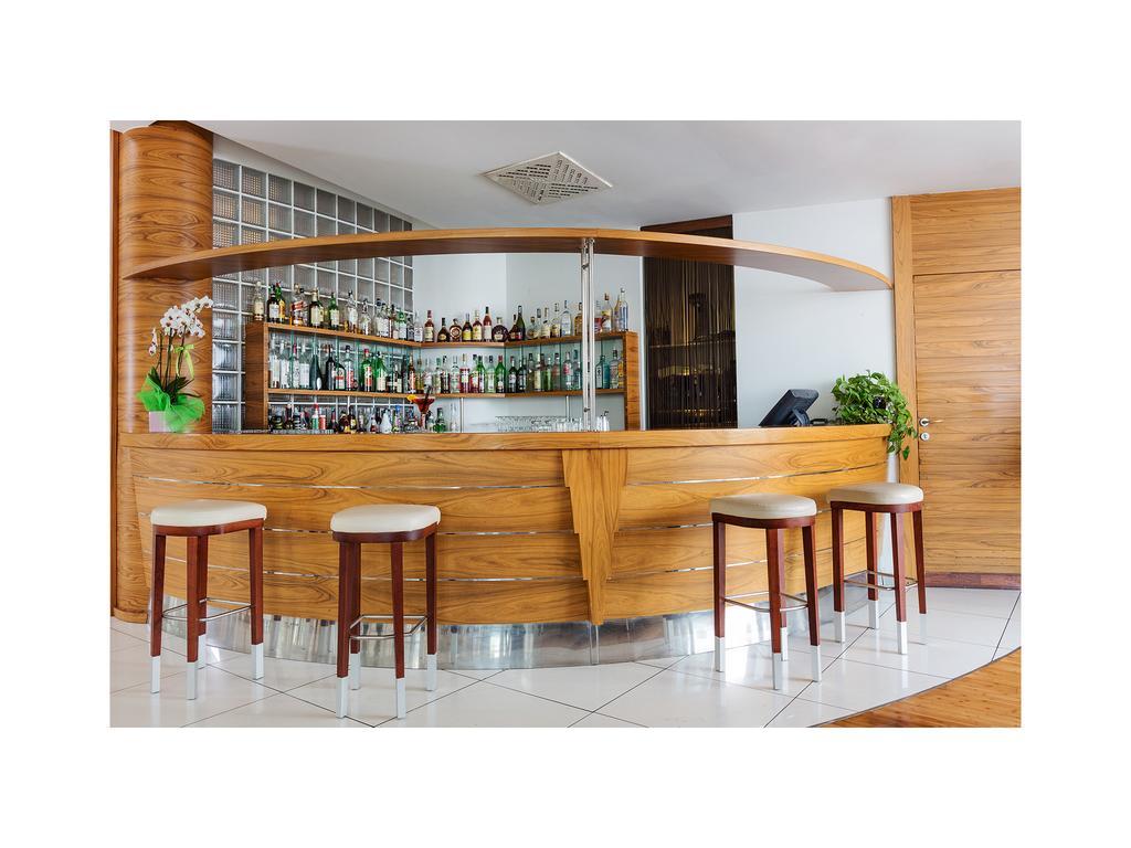 Towers Hotel Stabiae Sorrento Coast Castellammare di Stabia Eksteriør billede