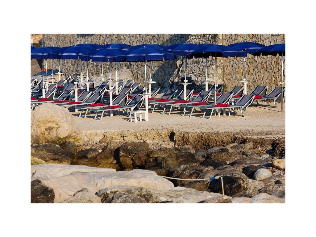 Towers Hotel Stabiae Sorrento Coast Castellammare di Stabia Eksteriør billede