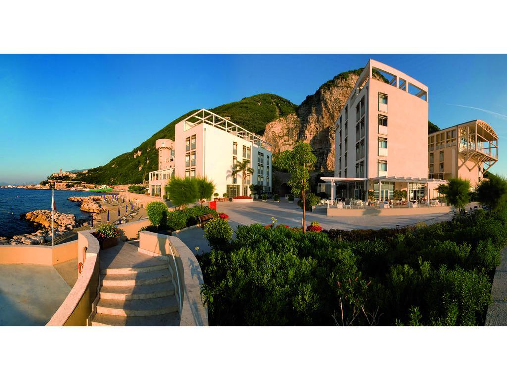 Towers Hotel Stabiae Sorrento Coast Castellammare di Stabia Eksteriør billede